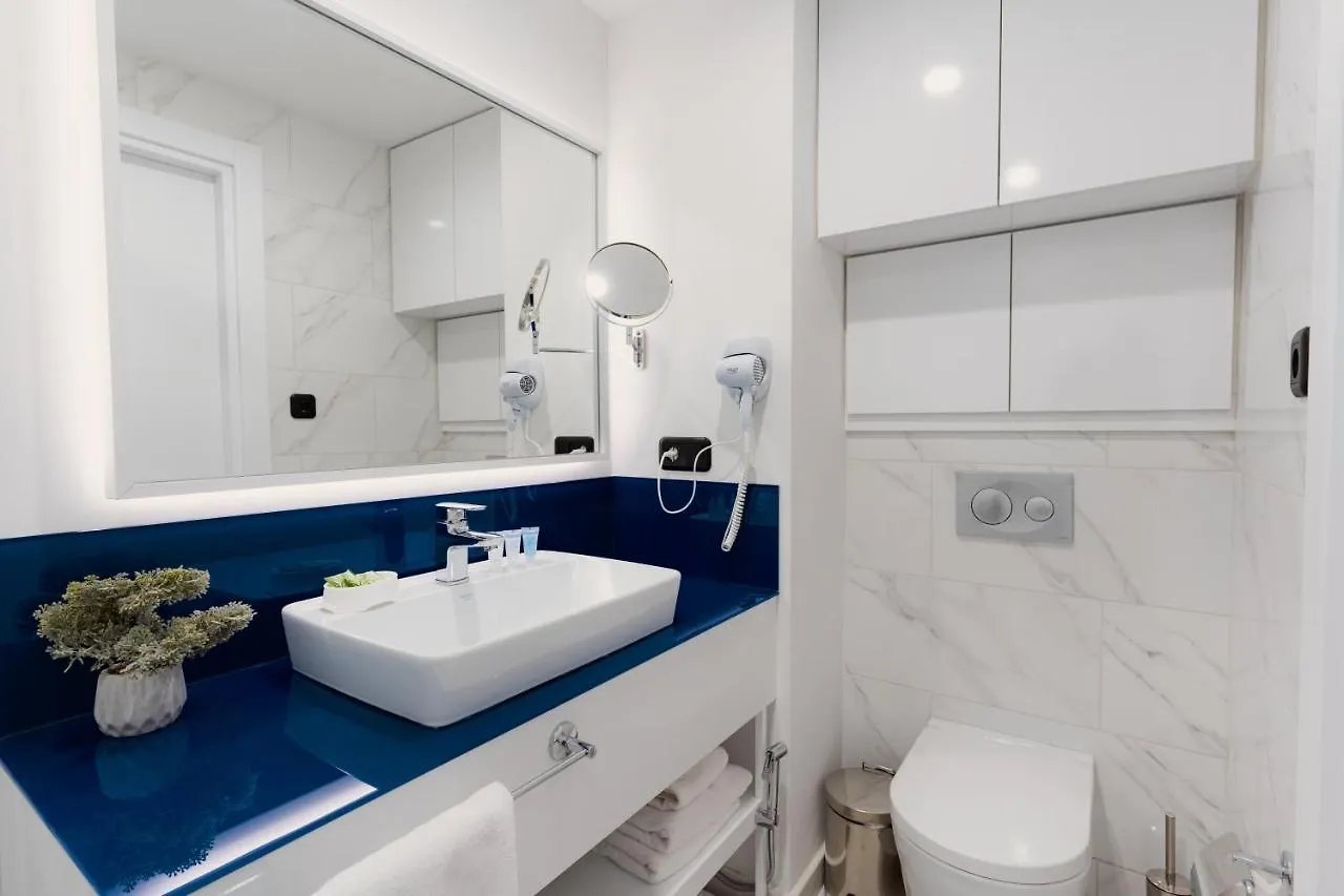 Gc Apartments Batumi 0*,